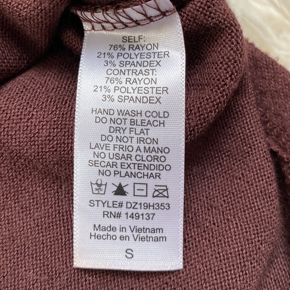 Double Zero LS Hacci Top 💗 Burgundy - Picture 10 of 11